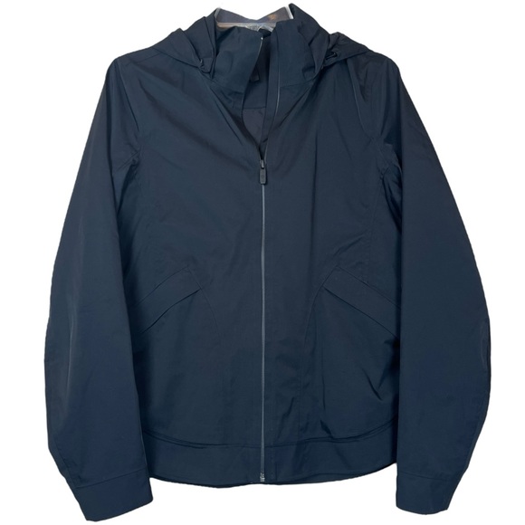 lululemon Rain Seeker Jacket Vintage 2018 Black Waterproof Removable Hood size 4 - Picture 2 of 6